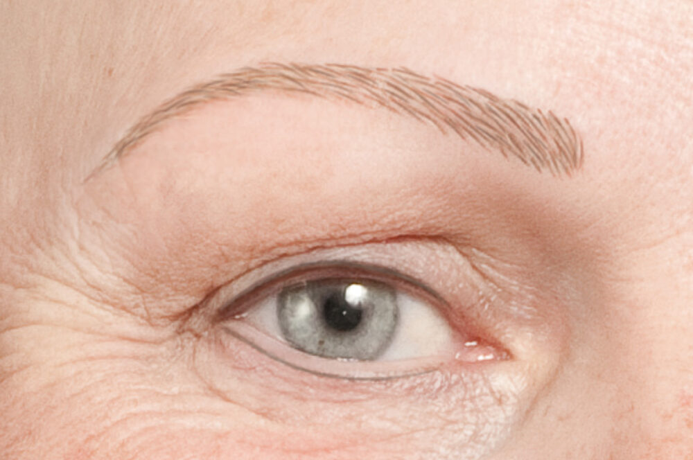 augenbrauen-neugestaltung-permanent-make-up-nachher