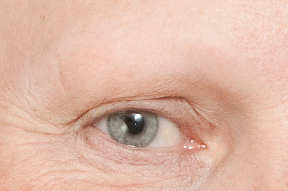 augenbrauen-neugestaltung-permanent-make-up-vorher