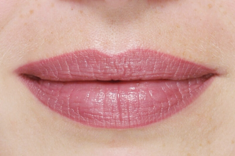 lippen-lippenfarbauffrischung-permanent-make-up